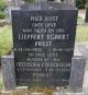 Lieffert Egbert Prest (1902-1973) en Frederika Peereboom (1907-1993) en hun dochtertje Femmigje Anna Elisabeth Prest (1944-1944)